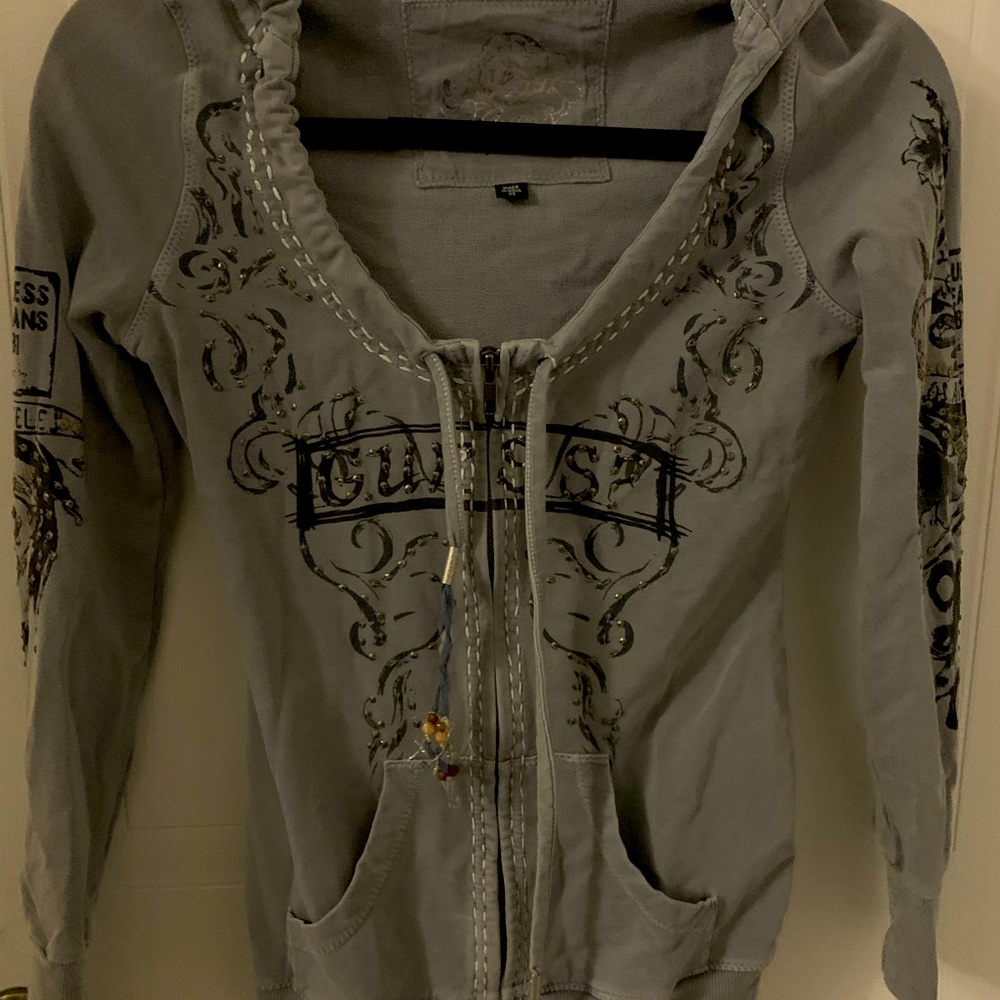 Guess sweater size xs